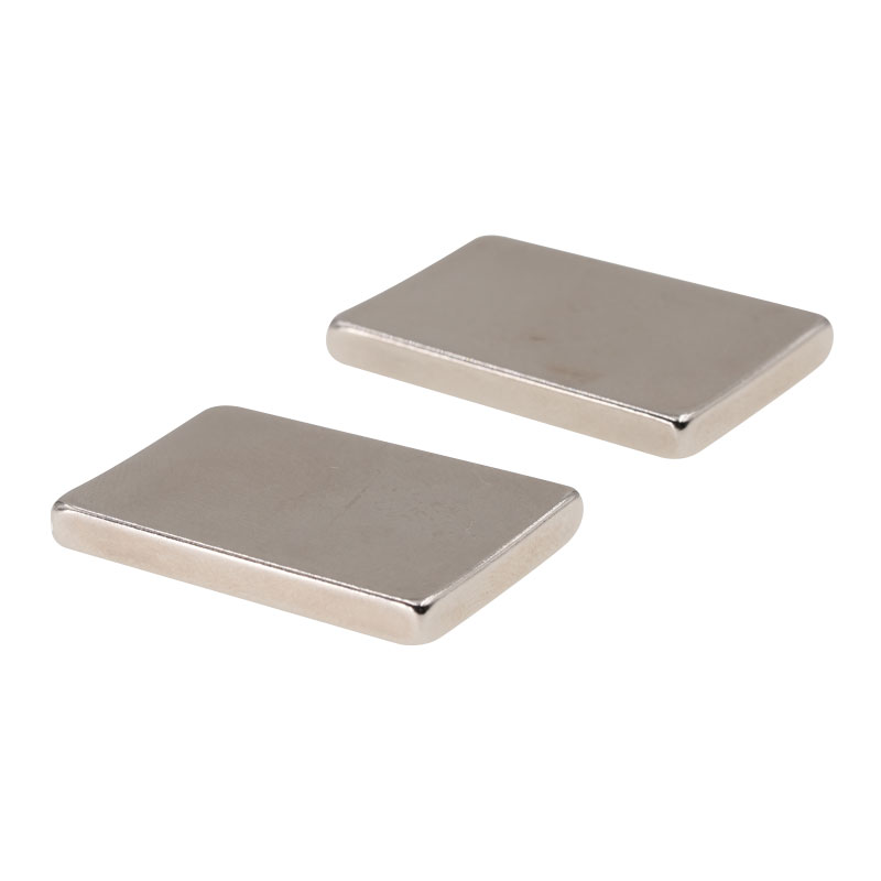 Magneetti miehittämättömään lentokoneeseen