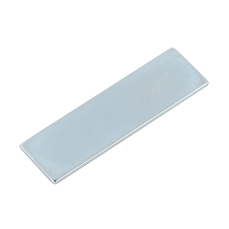 Tuulettimen moottorin magneetti